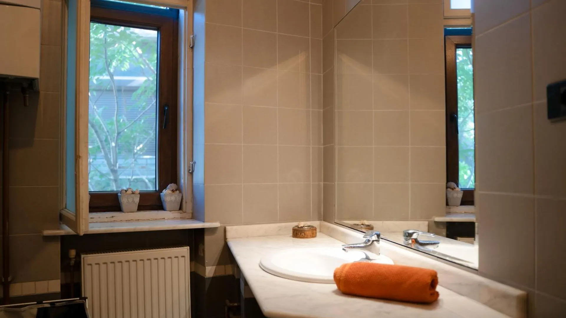Charming Vintage Apartment Bukarest Rumænien