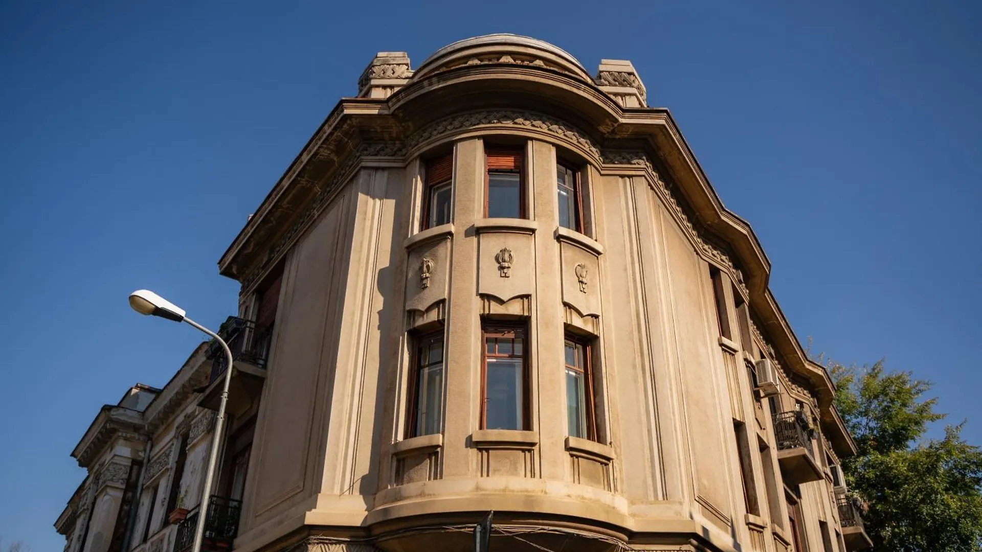 Charming Vintage Apartment Bukarest